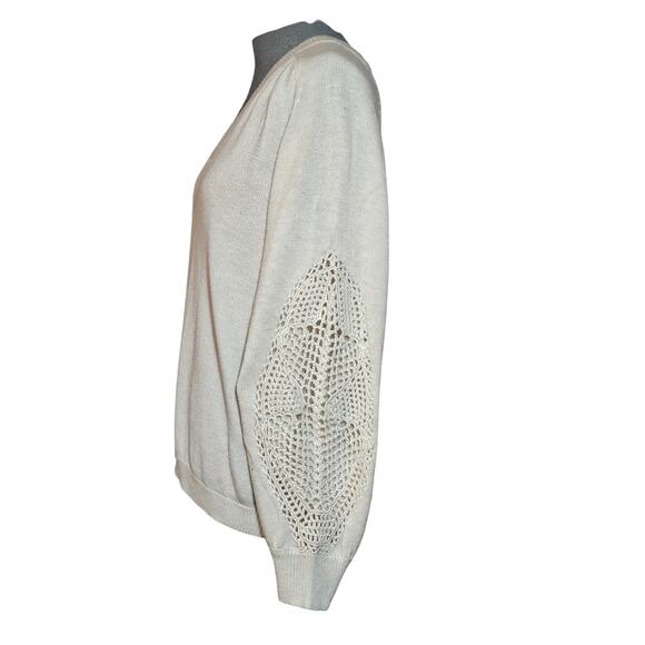 Skies Are Blue Cream V Neck Sweater Size Small - Picture 4 of 5